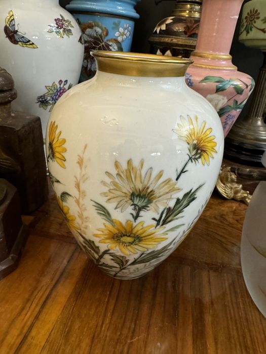 Vas portelan - pictura manuala