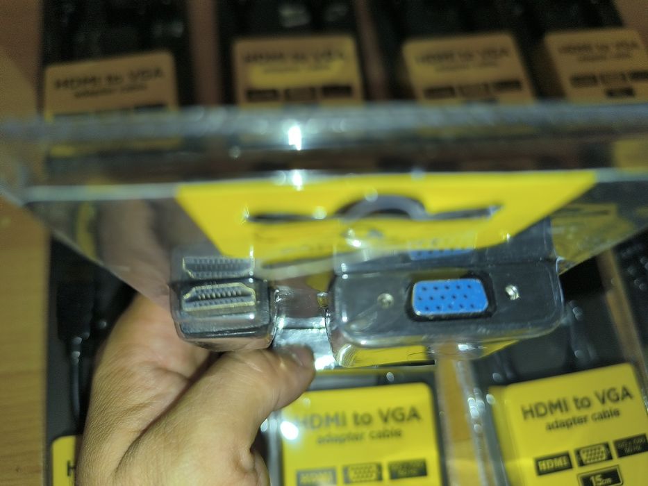 Adaptor hdmi to vga