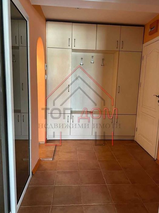 Дава се под наем Двустаен апартамент в Варна, Окръжна болница - 60 кв.м за 510 € - Снимка #2