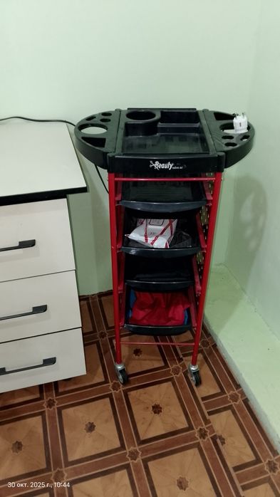 Grimyor, kreslo, telechka