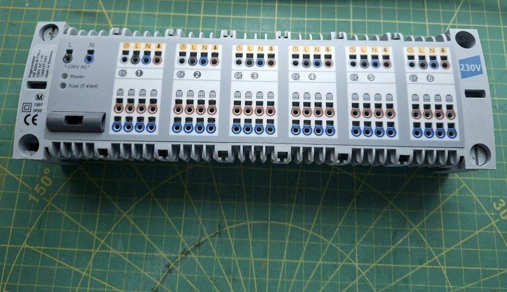 Regleta încălzire in pardoseală Rehau