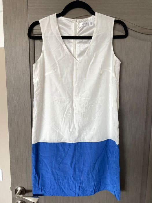 Rochita de cocktail foarte frumoasa M