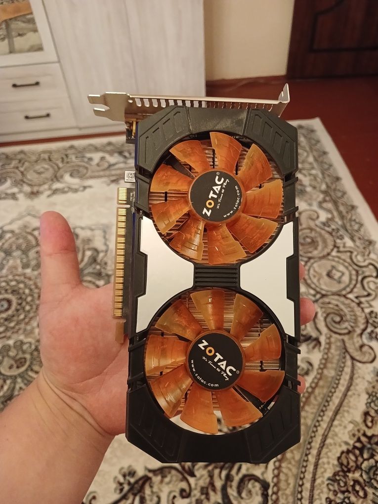 Видеокарта GTX 750 Ti 2 Gb
