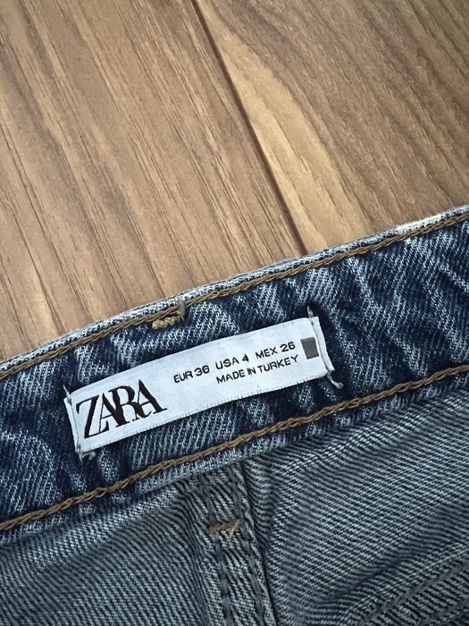 Сини дънки Zara