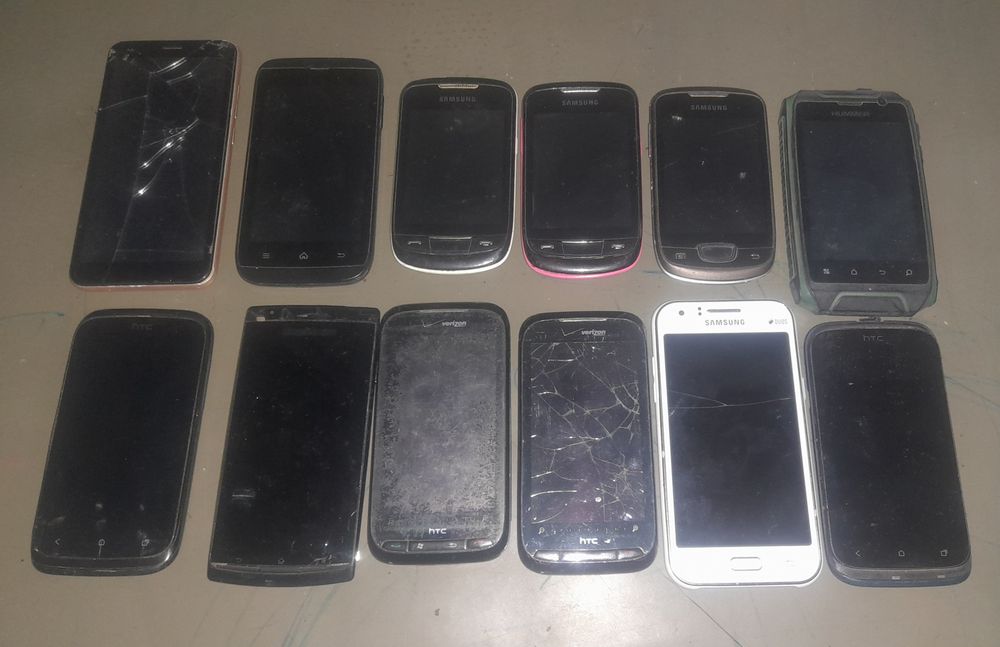 Телефоны на запчасти