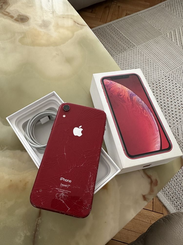 Iphone Xr red 64gb full box 81% baterie