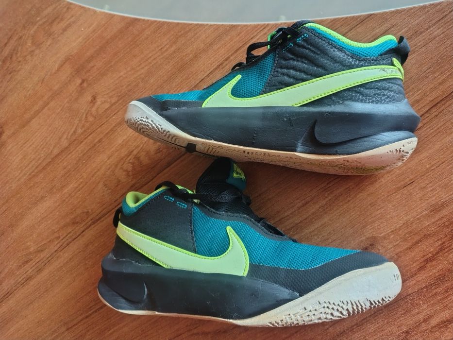 маратонки Nike 37.5