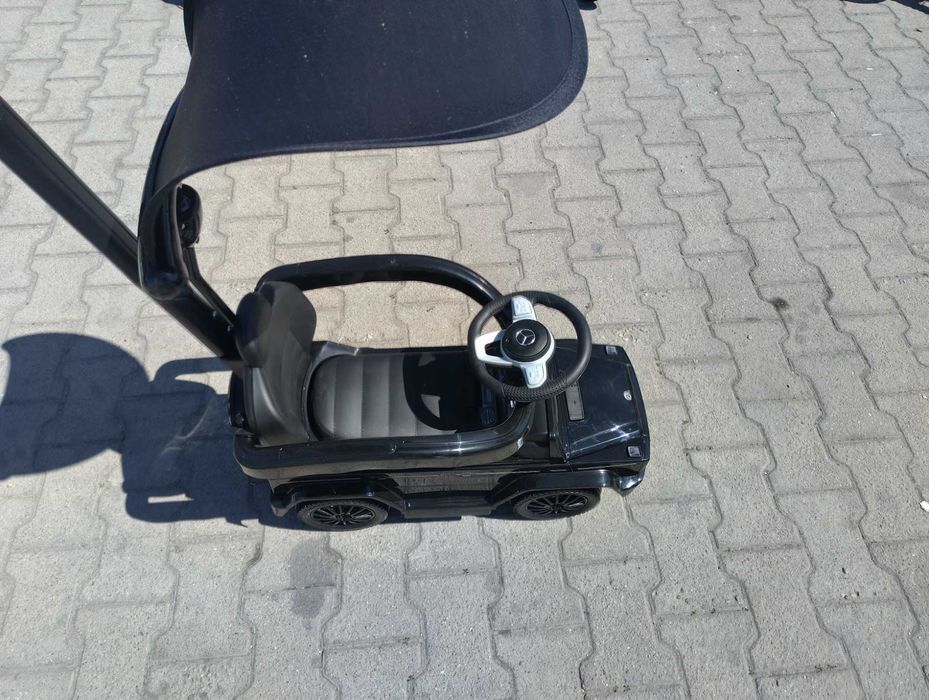 MERCEDES Кола за яздене с дръжка и сенник Mercedes-benz G350d черен