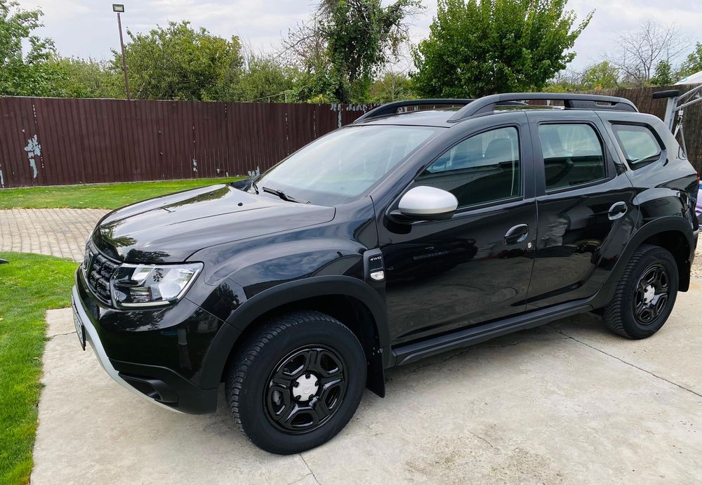 DACIA DUSTER Comfort 1.6 SCe 114cp,benzina, 4x4, Navigatie 9" km reali
