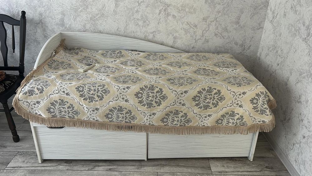 детская кровать в отличном состоянии