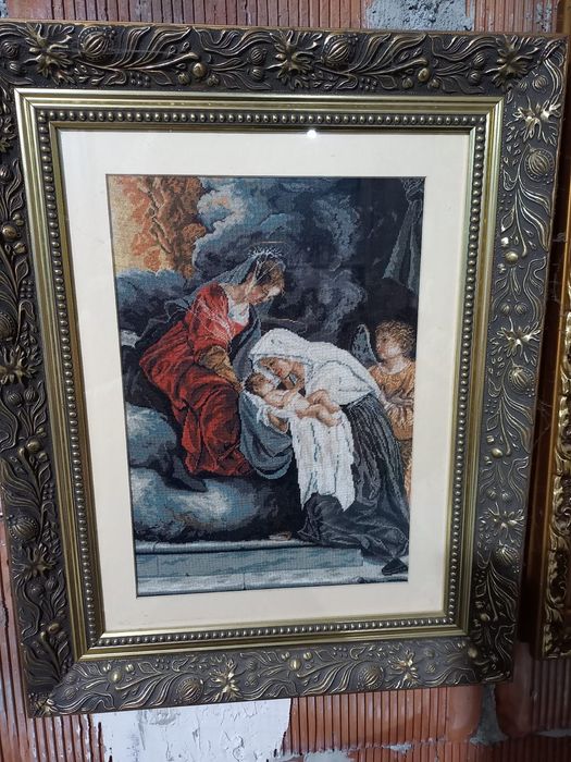 Vând tablouri goblen ,cusute manual!