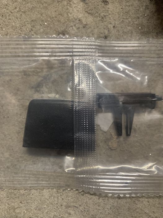 Pin grila aerisire E90