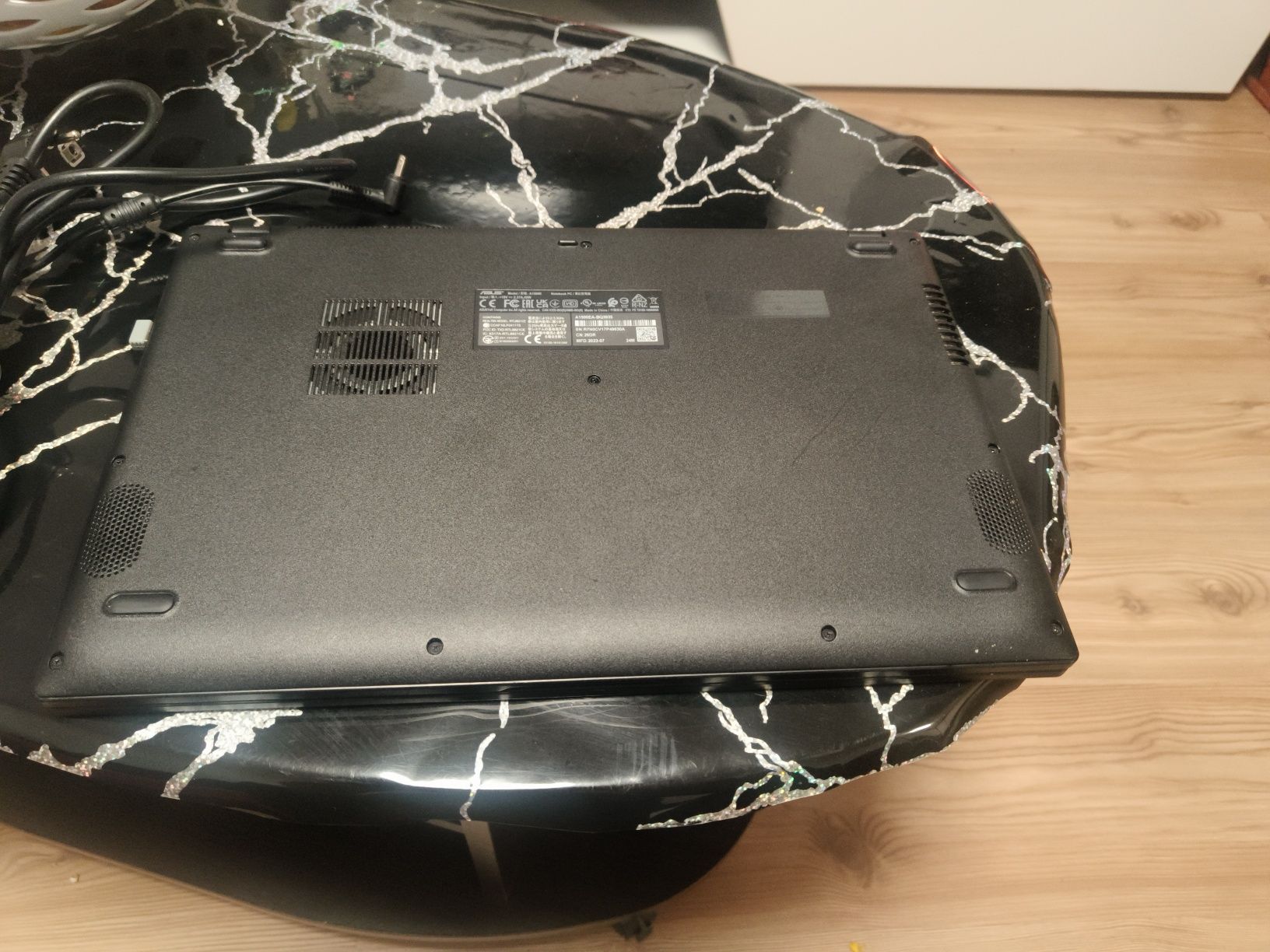 Laptop Asus A1500E