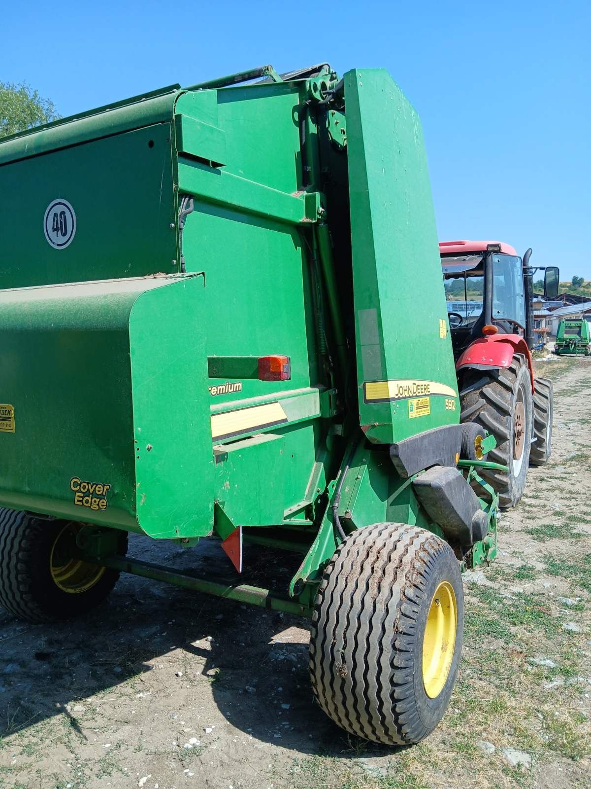 Ролона балировачка JOHN DEERE с варио камера 592