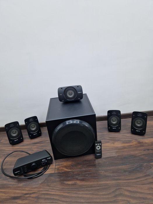 Vând loghitec 5.1, 500w