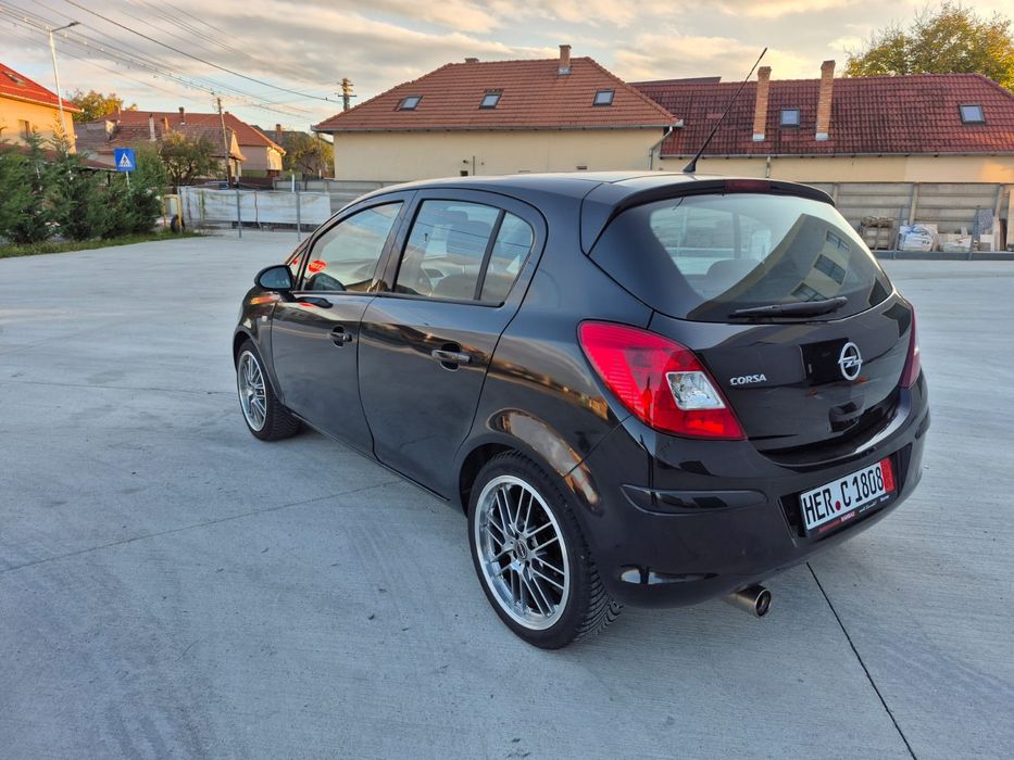 Opel corsa 1.2 benzină euro 5