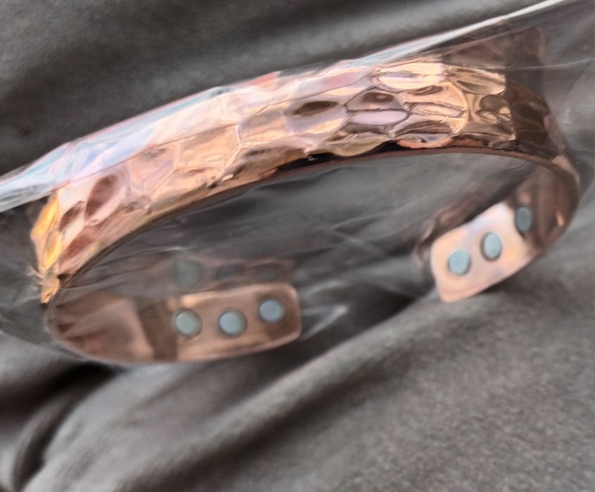 Bratara din cupru cu magneti