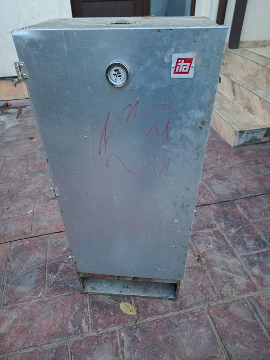 Afumatoare necesita curatare