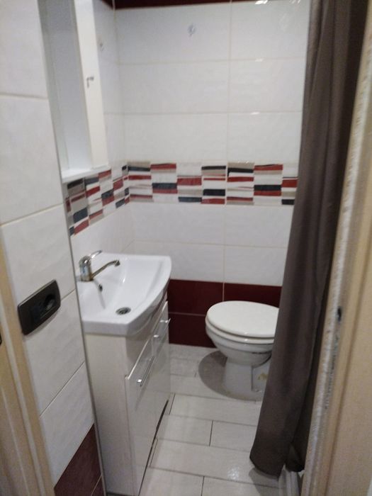 Inchiriez garsoniera cf 1 pe strada izoi