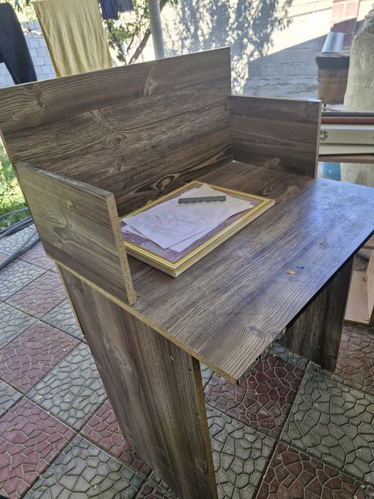 Диван, столл, парта