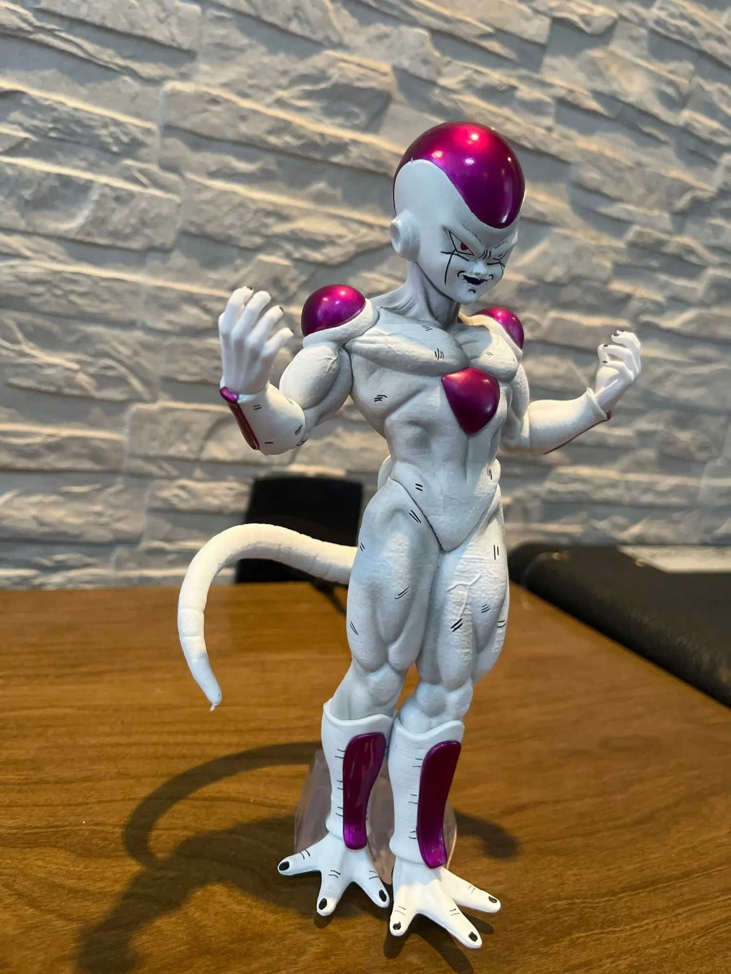 Figurina Dragon Ball Z Anime Frieza 23cm