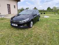 Opel Astra k 2017 luna 10