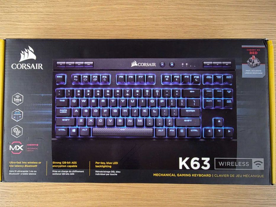 Безжична механична клавиатура Corsair K63 Wireless