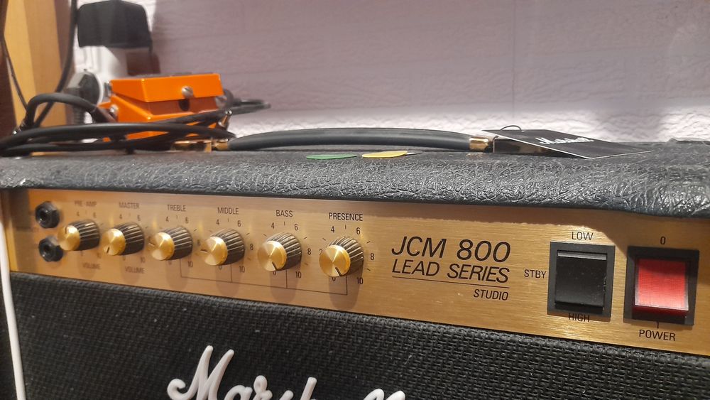 Marshall JCM 800 lead series