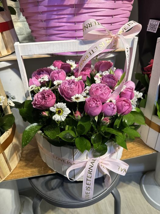 Gullar savatli gullar xamyonbop