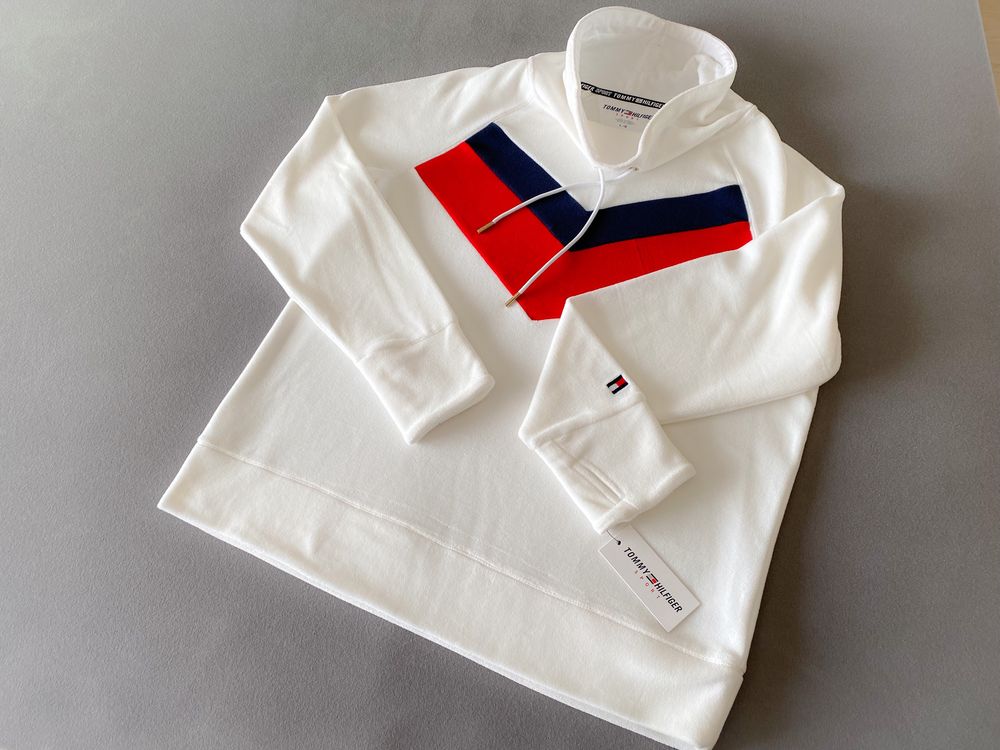 Tommy Hilfiger дамски пуловери, оригинални, нови с етикет