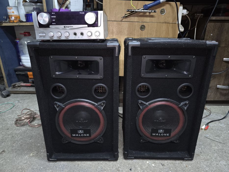 Stație Skytronic si boxe malone