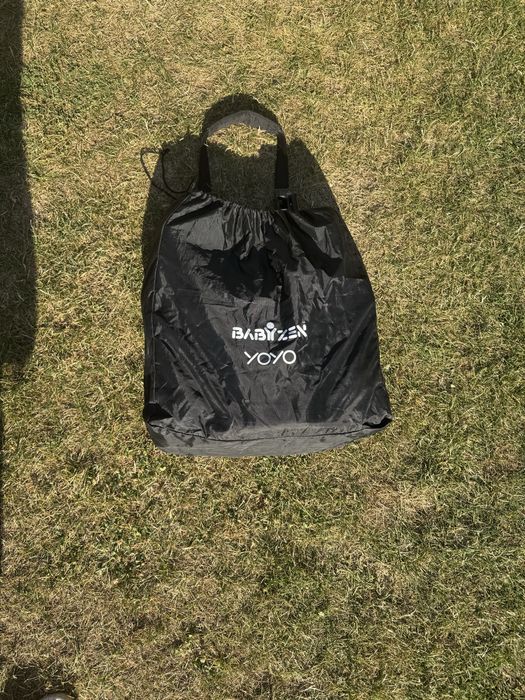 Carucior sport Yoyo babyzen 2, cadru negru, pachet culoare Taupe