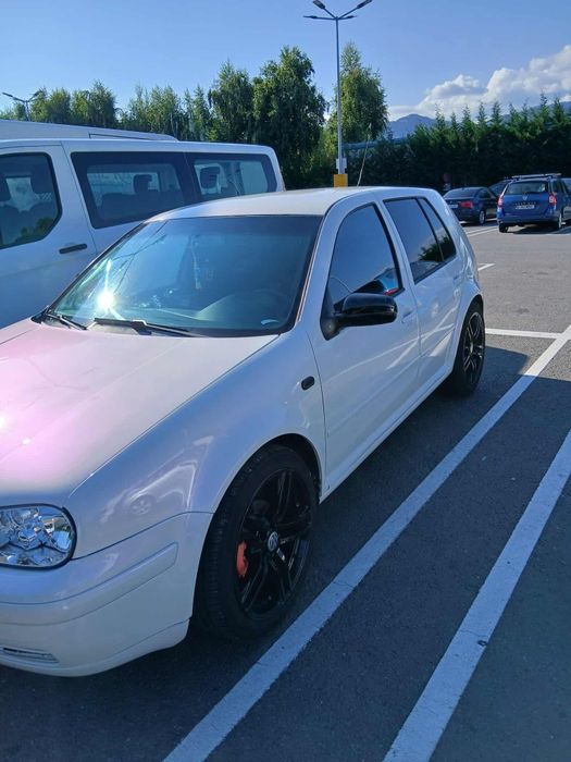 Vand golf 4  1.4 benzina