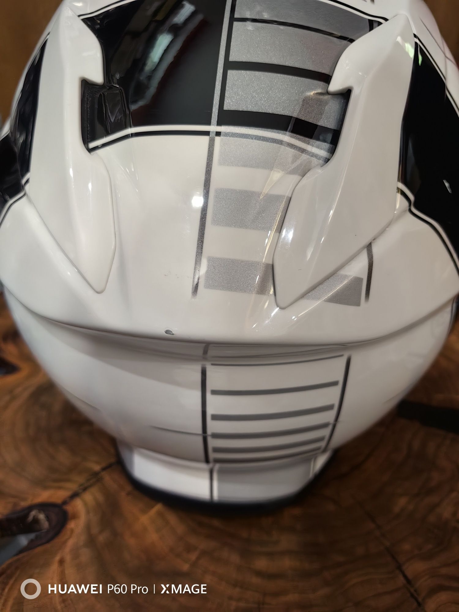 Shoei gt air 2
Размер L
