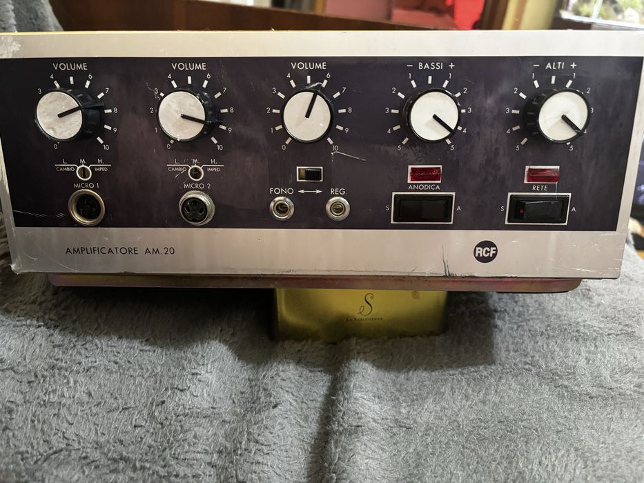 Statie amplificator pe lampi, tuburi electronice RCF A20, 30W, class A