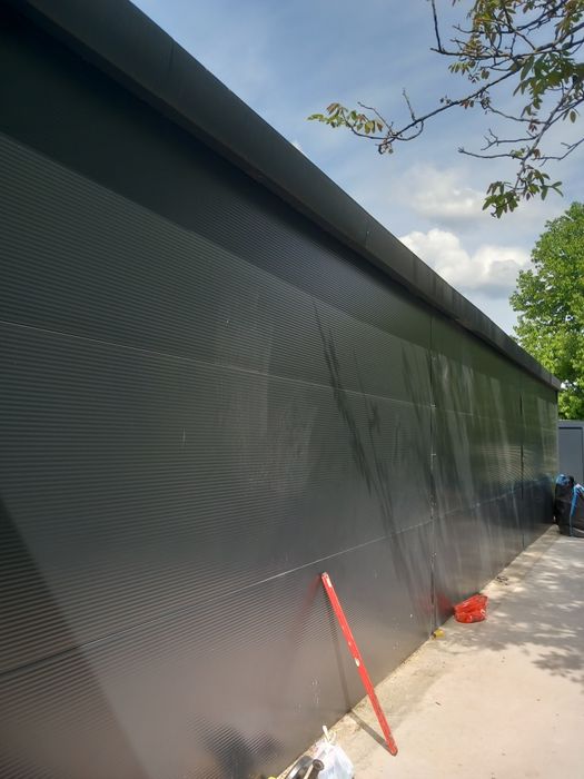 Vand și construiesc o gama larga de hale sau structuri metalice noi ne