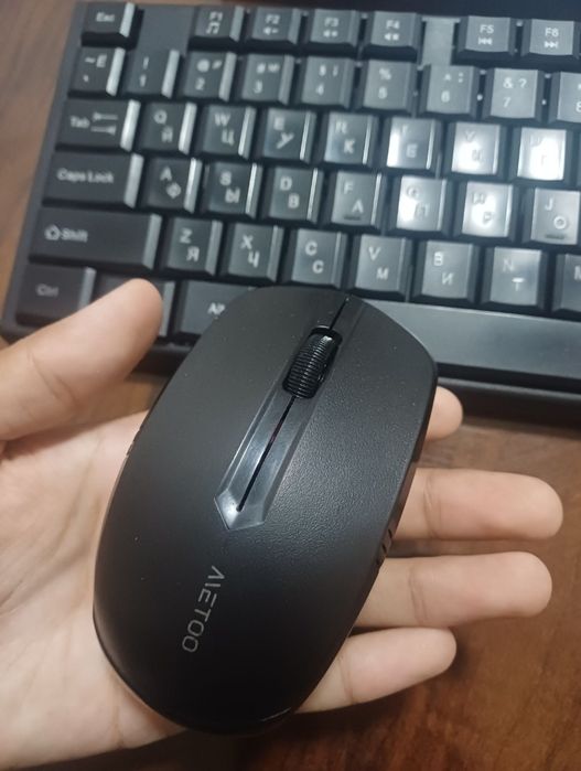 Klaviatura va sichqoncha sotiladi