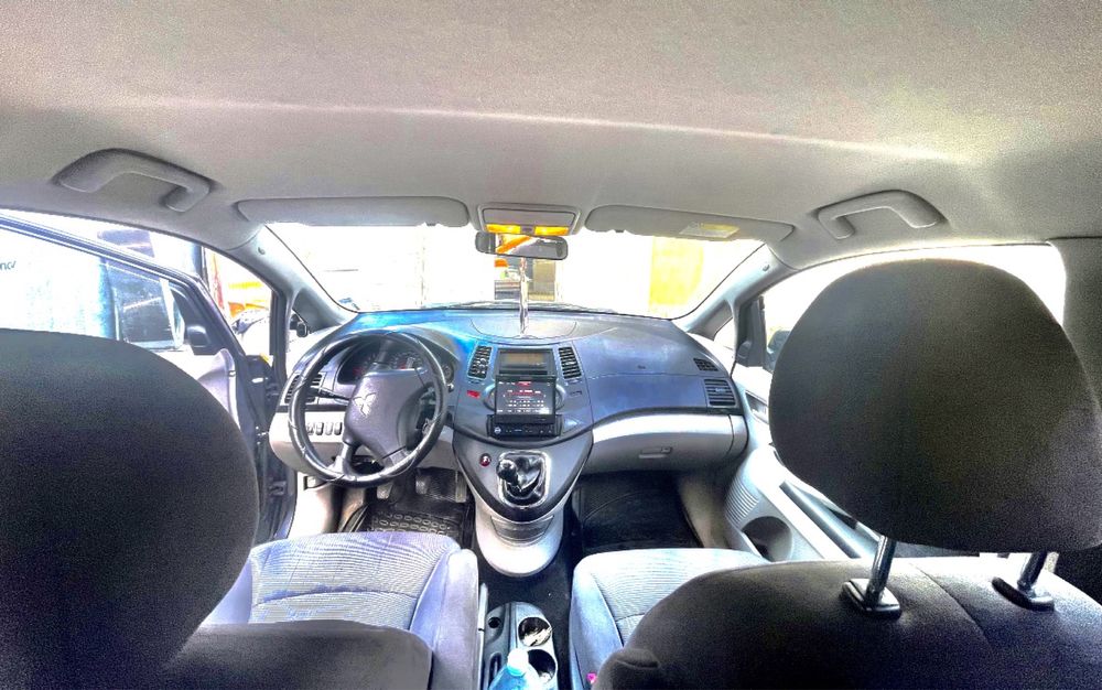 Mitsubishi Grandis 2.0DiD