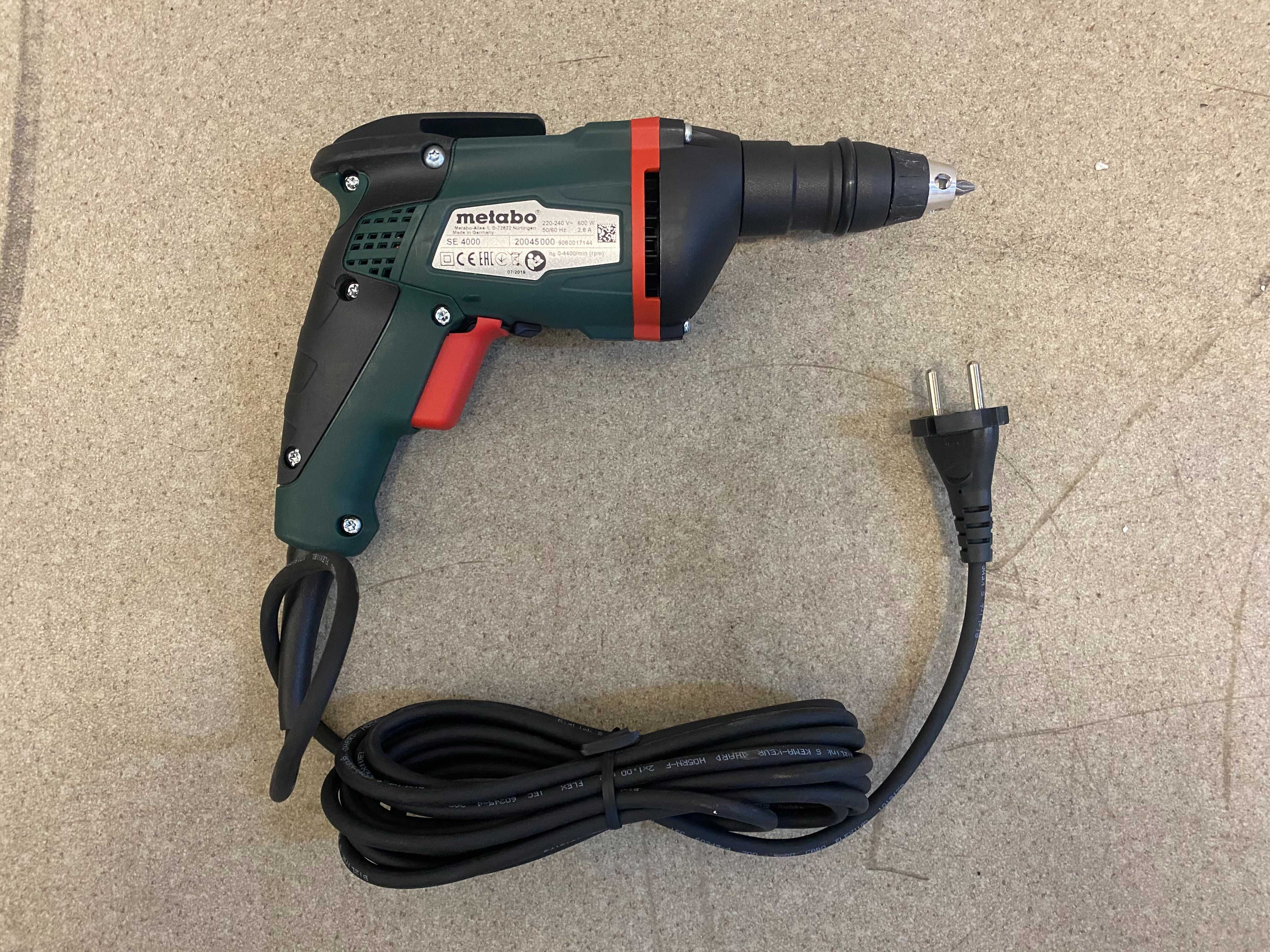 620045	Винтоверт ел. за гипсокартон 600W 4000об/мин METABO SE 4000
