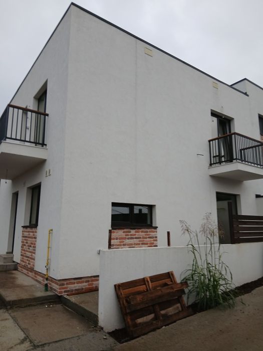 Vila de vanzare   in imobil tip duplex, Valea Adanca-Iasi