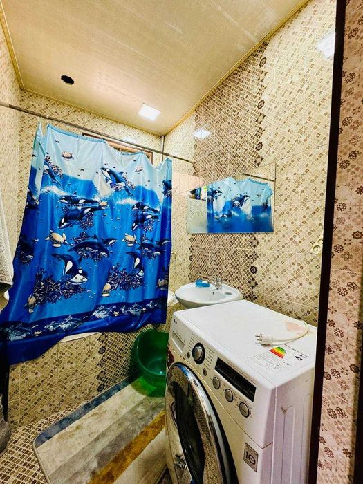 4 sotixli tayyor kottedj sotiladi.