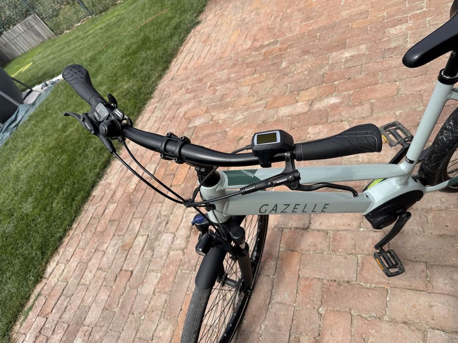 Gazelle Medeo T9 city HMB