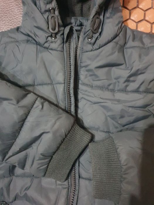 Куртка новая на подростка
