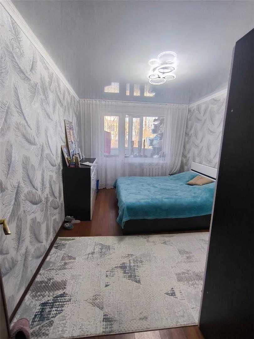Продается 3 ком квартира по ул.Тулебаева (соц город.)