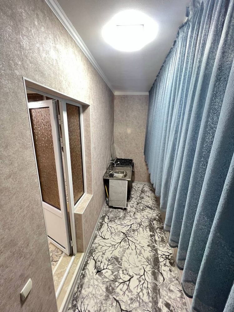 Продается 2 ком квартра в районе ДСК