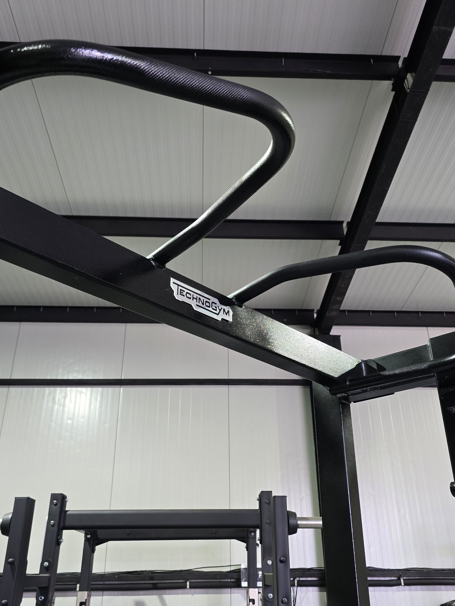 Technogym техноджим half rack клеткаа клек професионална рециклирана