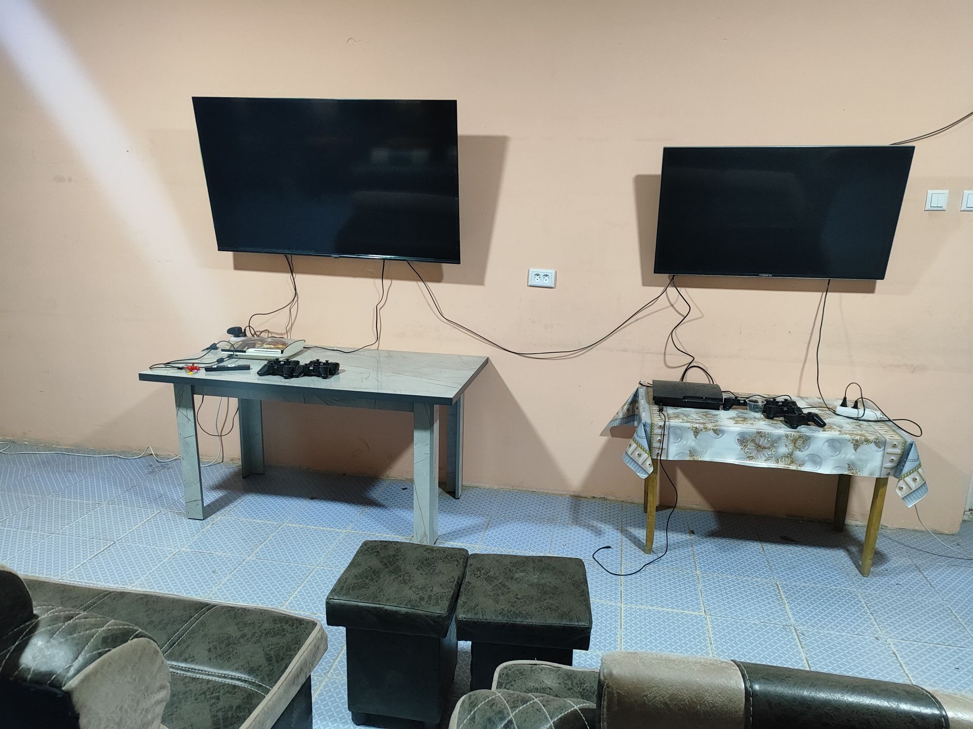 Game Club uchun kompyuter va playstation sotiladi