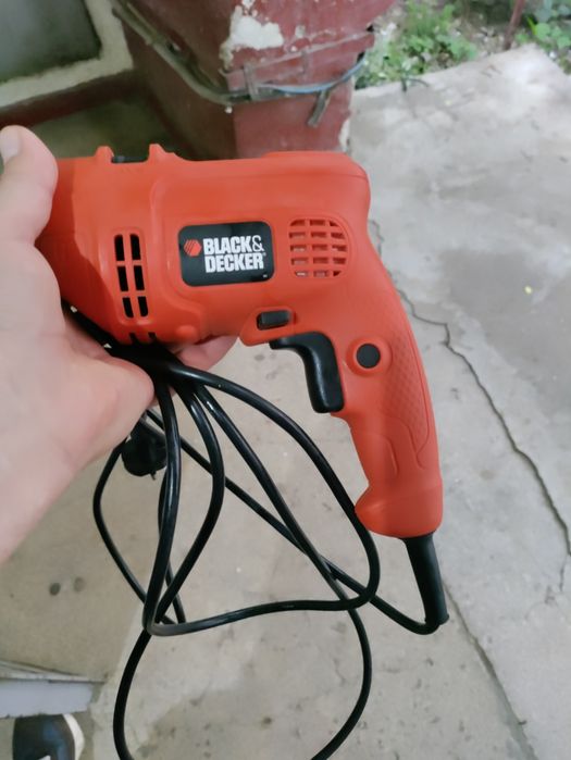 Bormașină Black & Decker