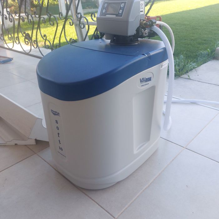 Омекотителна станция за вода Valrom Soft 10