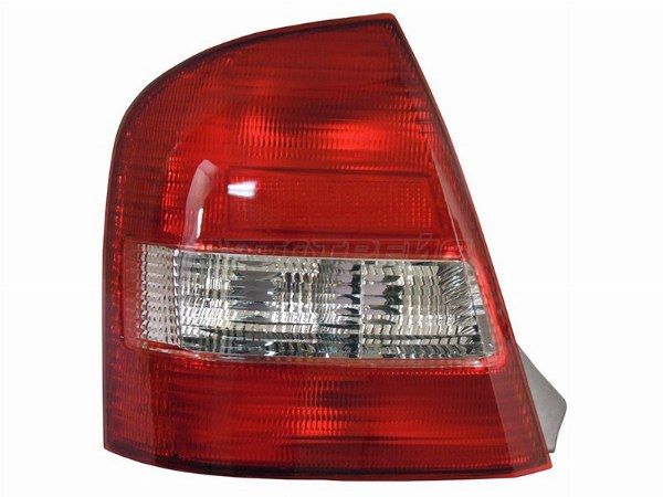 Фонарь задний Mazda 323